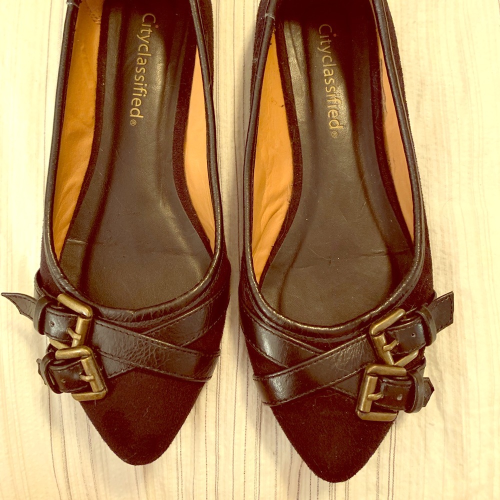 Black flats